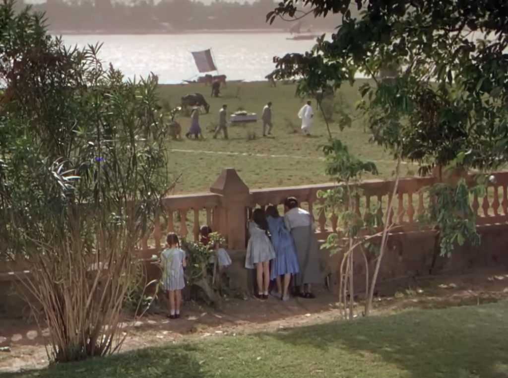 Copyright: Jean Renoir: The River (1951), abgerufen auf Youtube-Kanal FILMCUBE, URL: https://www.youtube.com/watch?v=y-yI6FYAIUE, zuletzt aufgerufen am 16.1.2026.